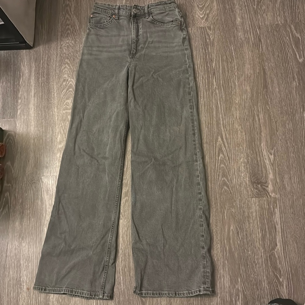 Grey Wash Baggy Jeans